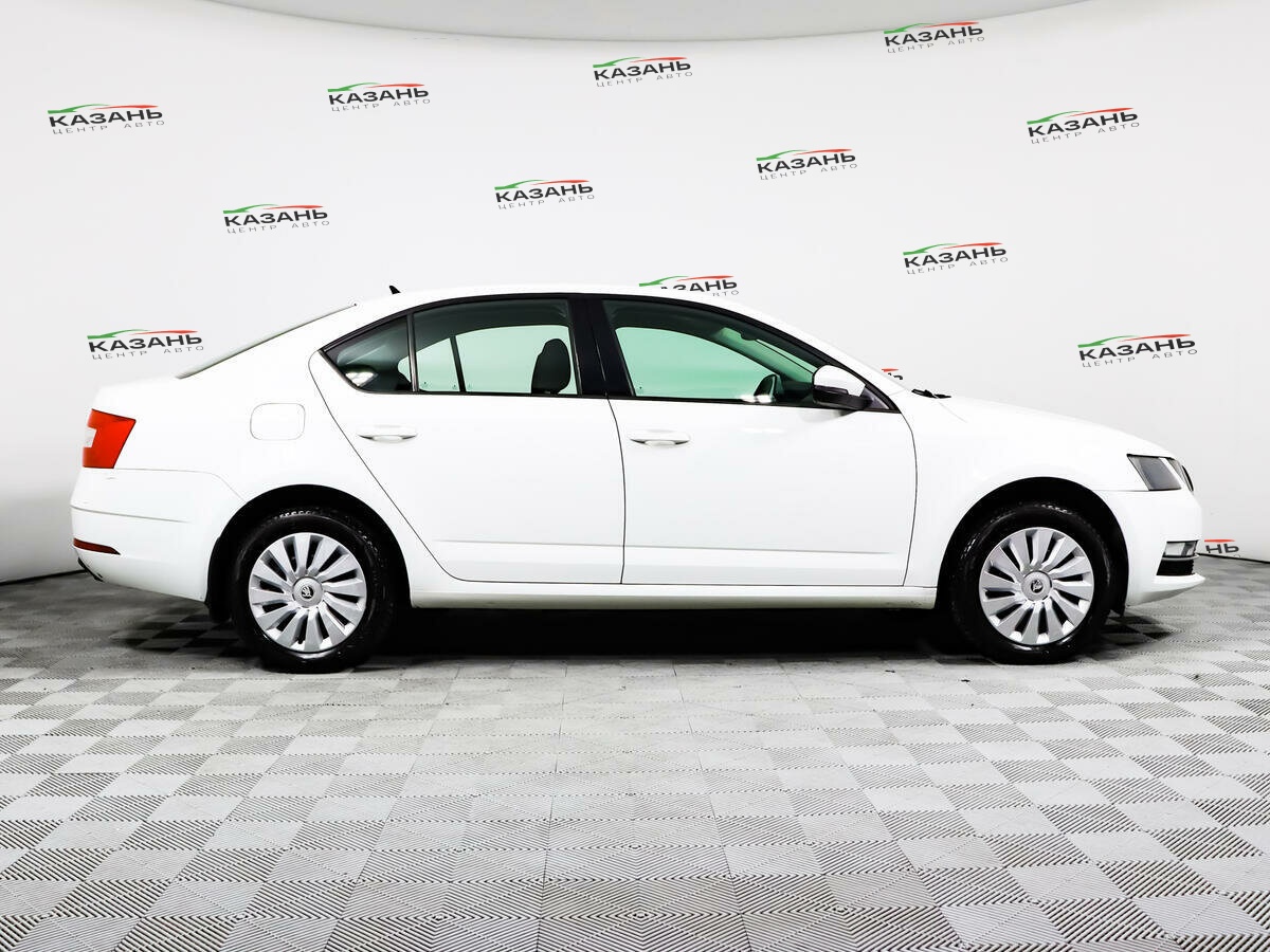 Шкода Октавия б/у, 2018, Автоматическая. Фото: #3