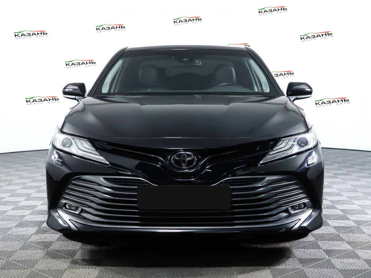 Toyota Camry б/у, 2019, Автоматическая. Фото: #1