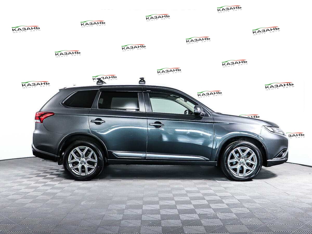 Mitsubishi Outlander б/у, 2020, Вариатор. Фото: #3