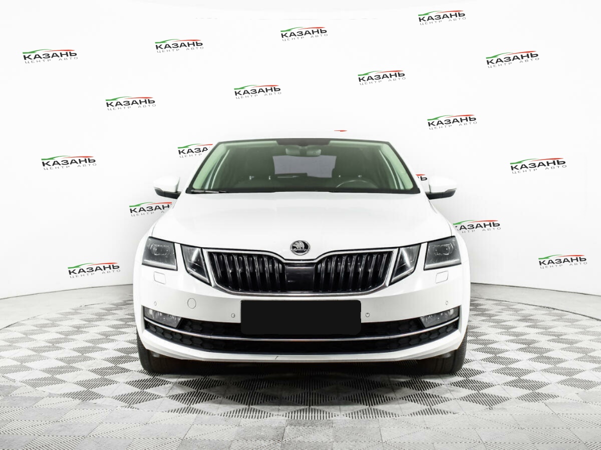 Шкода Октавия б/у, 2017, Роботизированная. Фото: #1