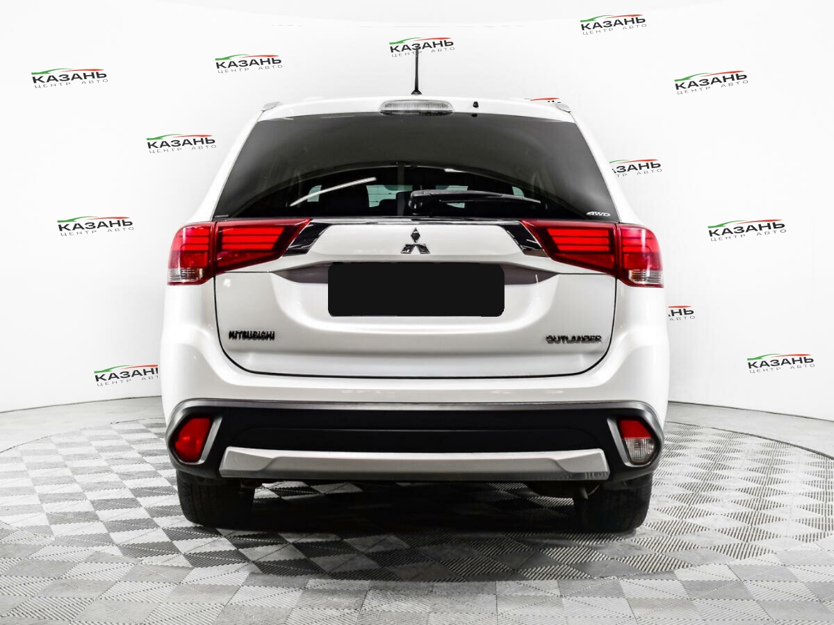 Митсубиши Оутлэндер б/у, 2015, Вариатор. Фото: #5