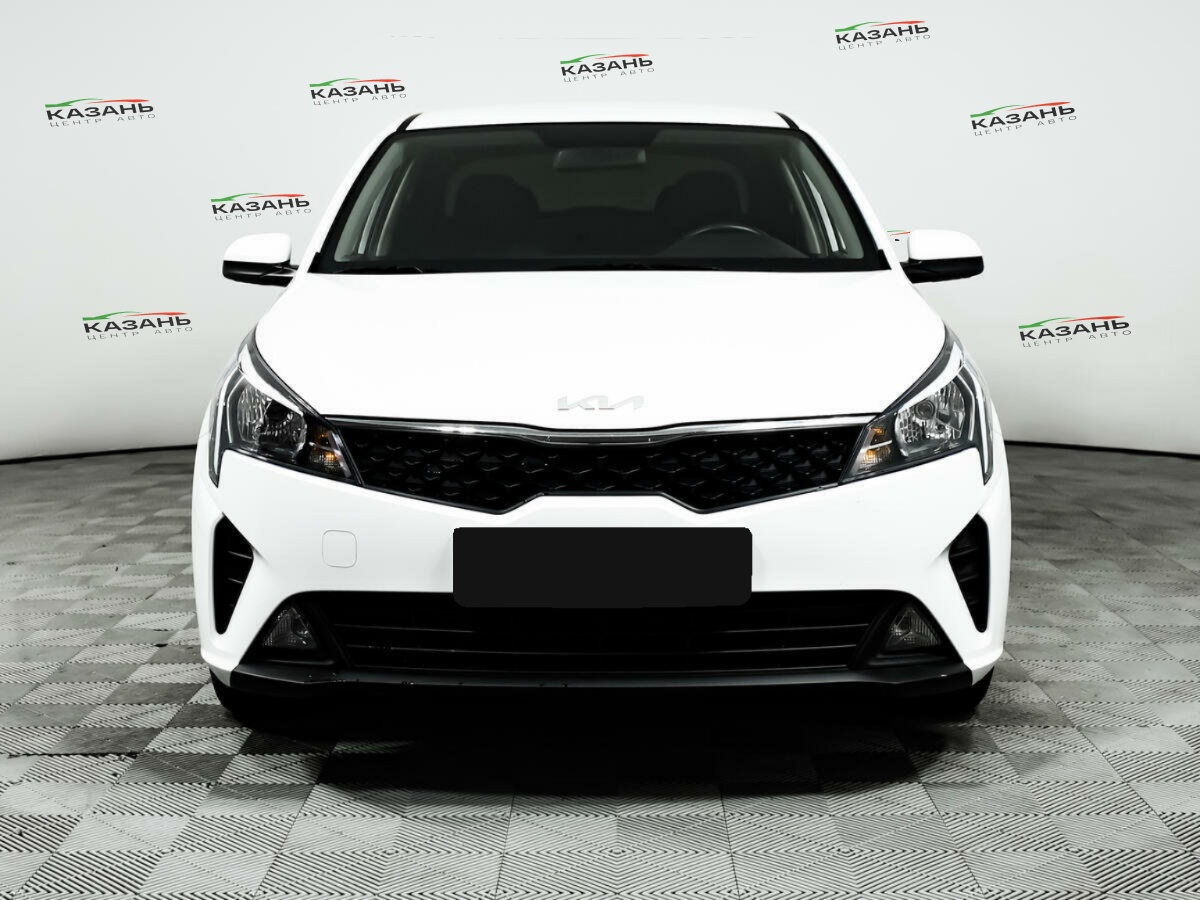 Киа Рио б/у, 2021, Автоматическая. Фото: #1