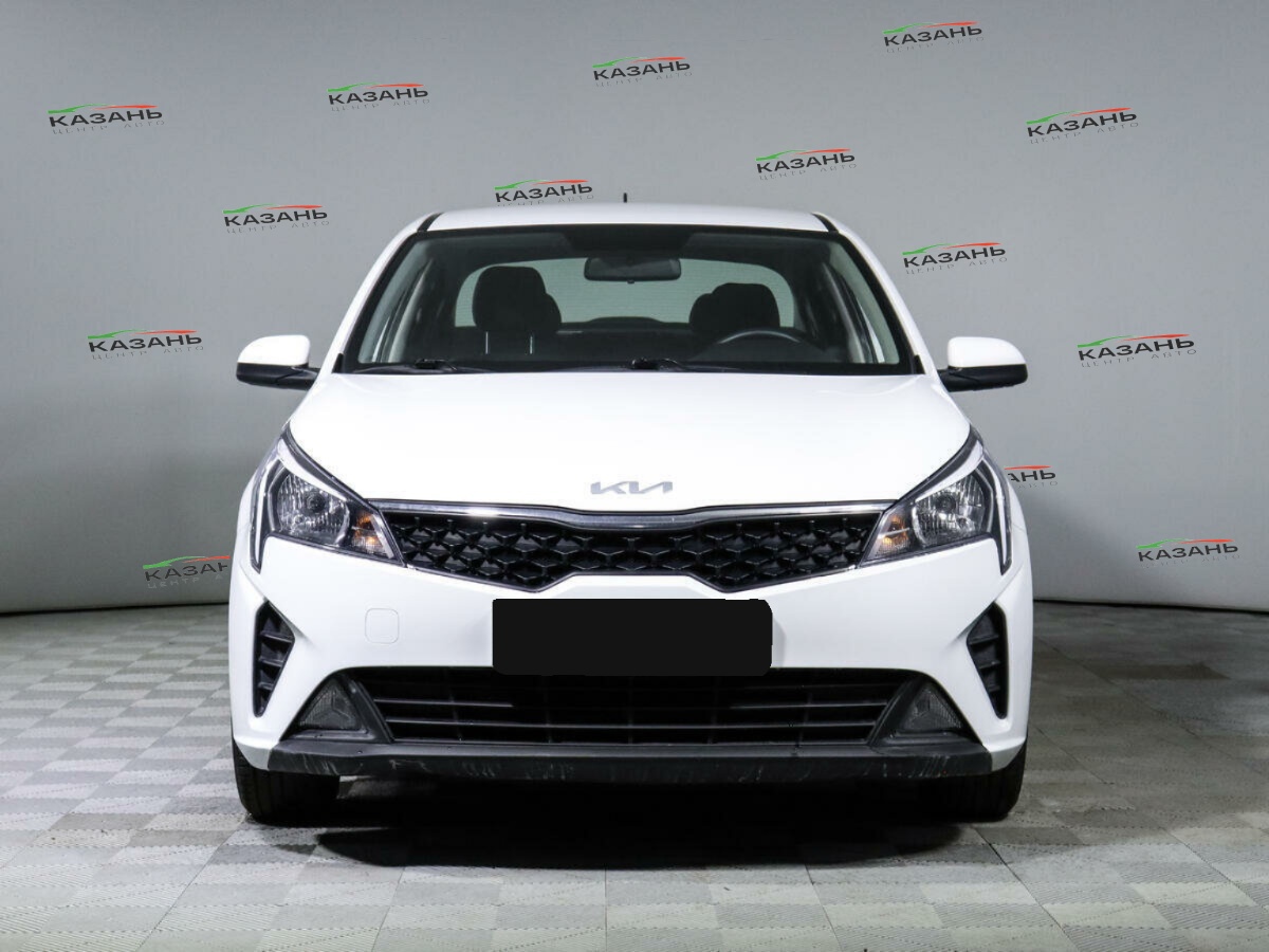 Киа Рио б/у, 2022, Автоматическая. Фото: #1