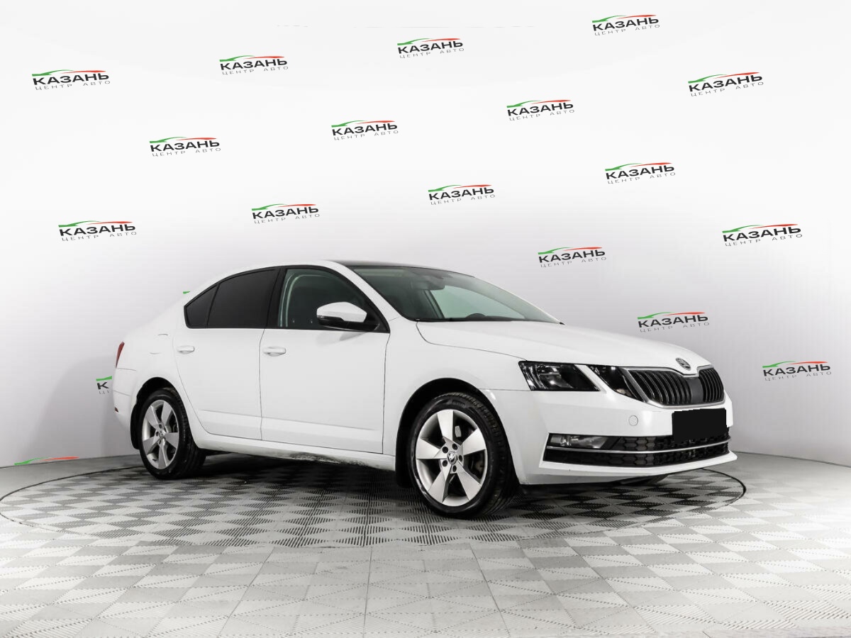 Шкода Октавия б/у, 2018, Роботизированная. Фото: #2