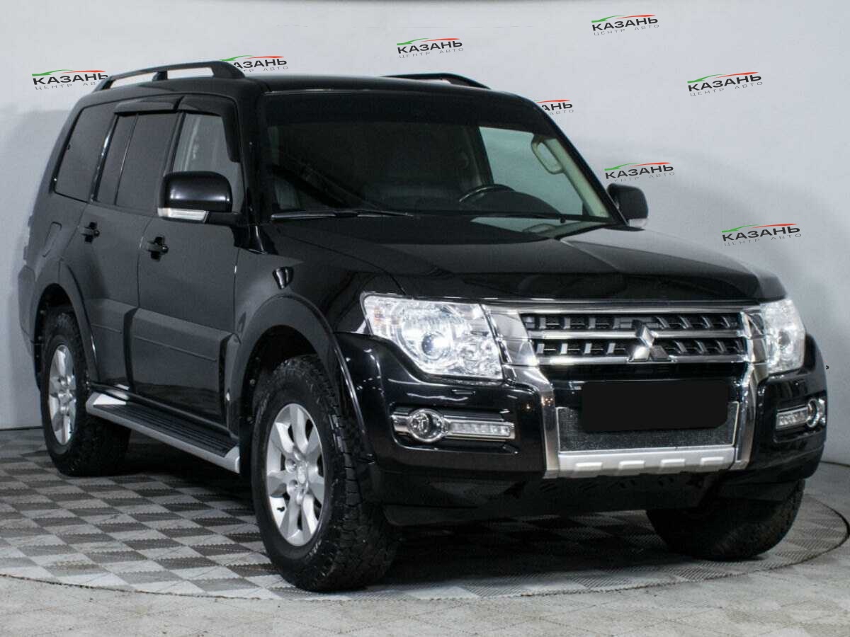 Mitsubishi Pajero б/у, 2014, Автоматическая. Фото: #2