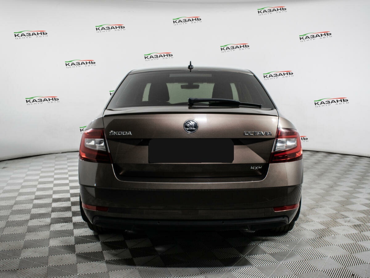 Шкода Октавия б/у, 2018, Роботизированная. Фото: #4