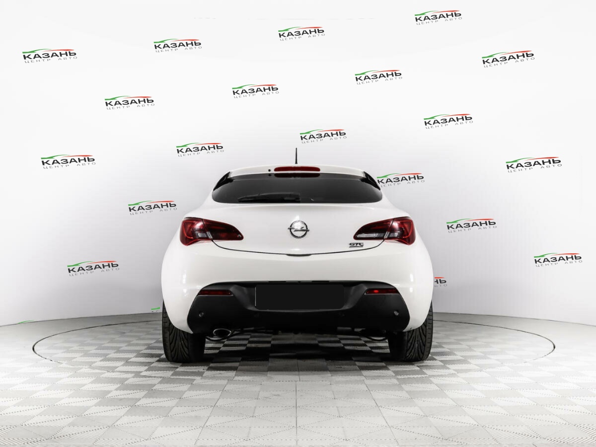 Опель Астра б/у, 2014, Автоматическая. Фото: #5