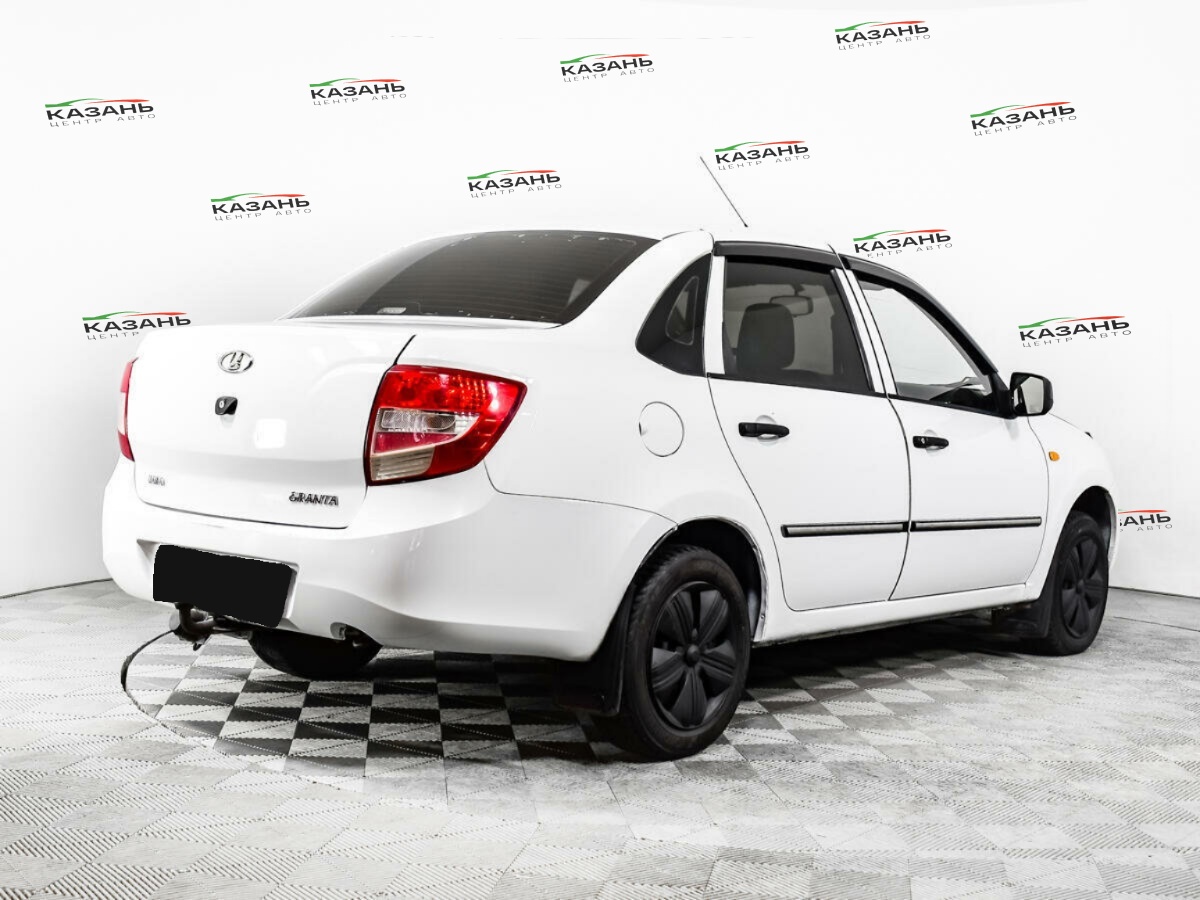 Лада (ВАЗ) Гранта б/у, 2013, Механическая. Фото: #4