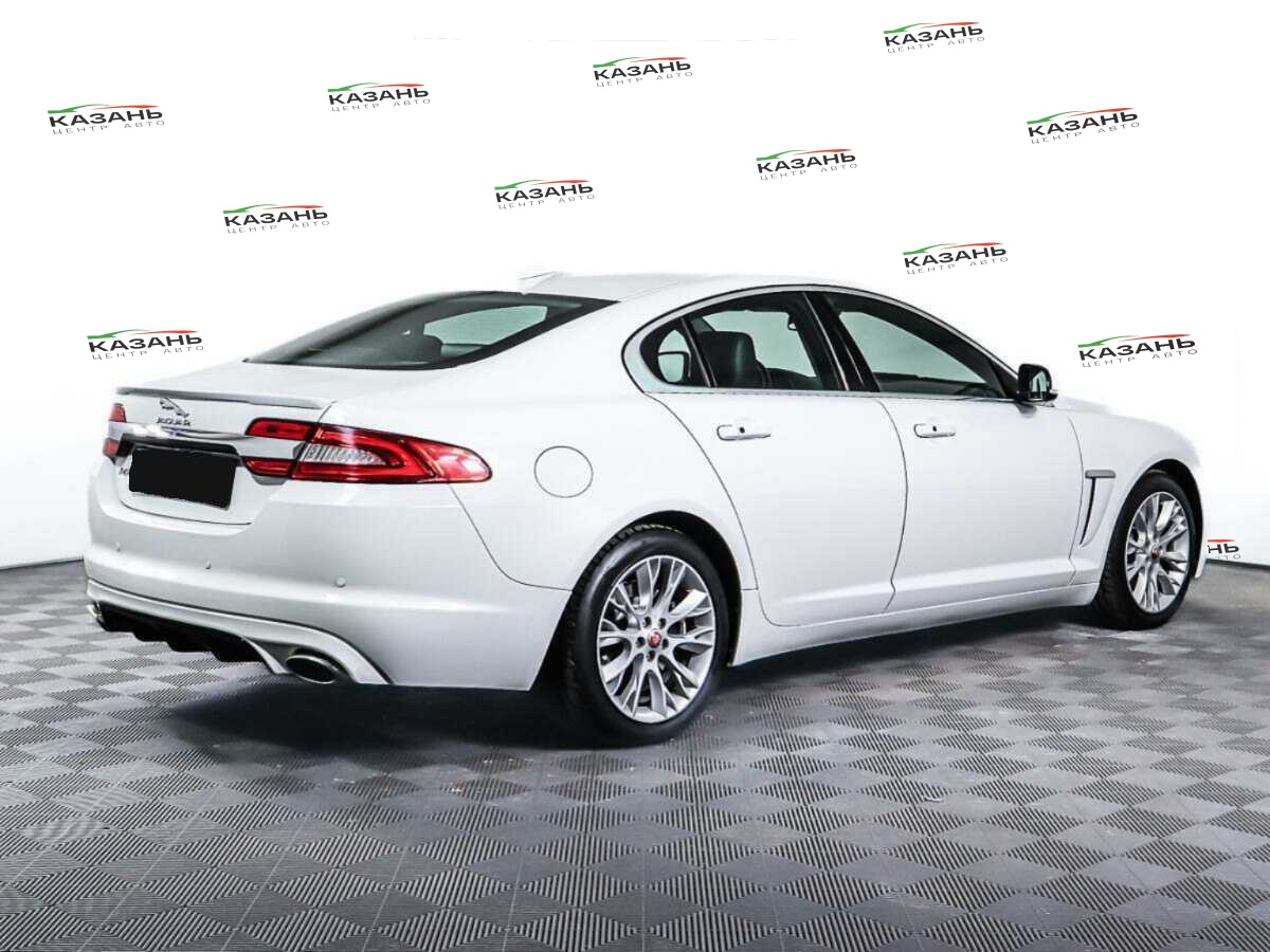 Jaguar XF б/у, 2014, Автоматическая. Фото: #4