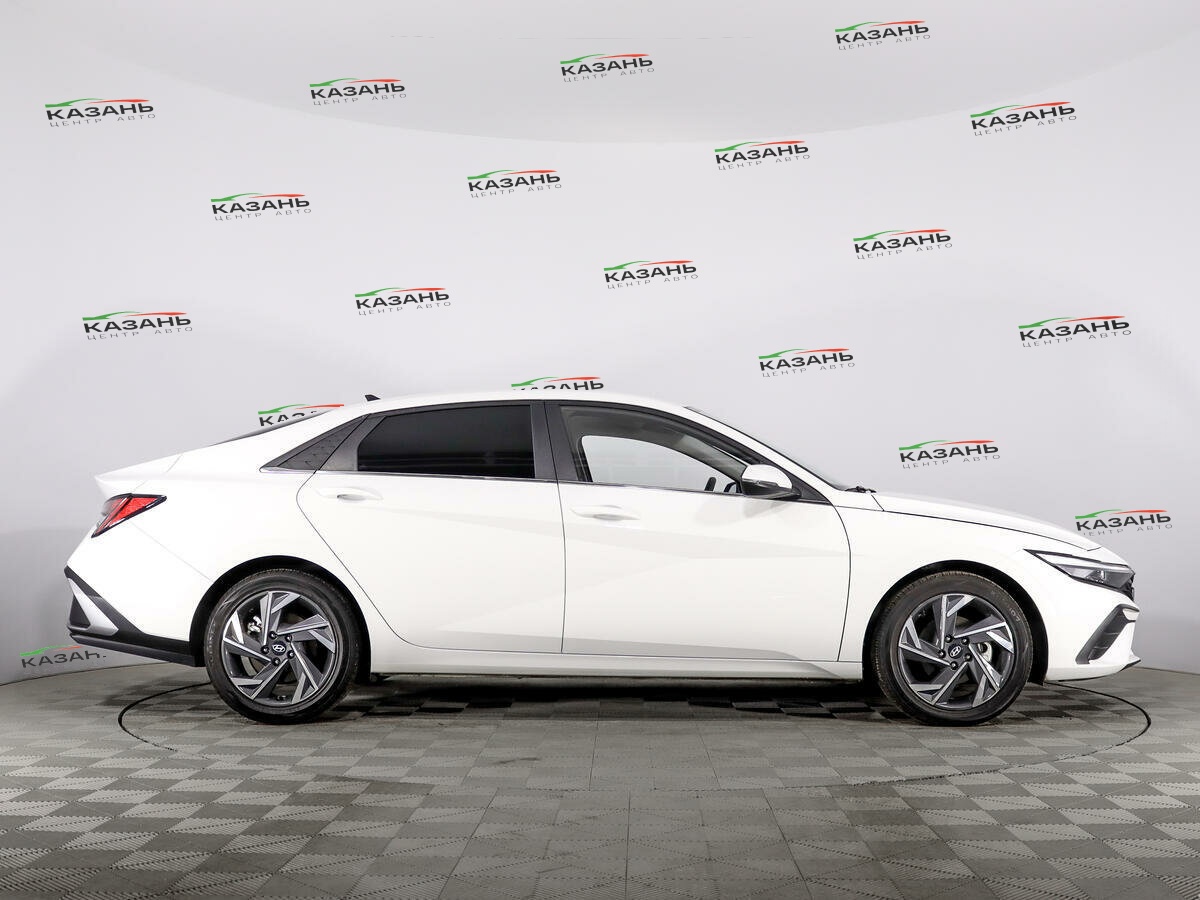 Хендай Елантра б/у, 2024, Вариатор. Фото: #3