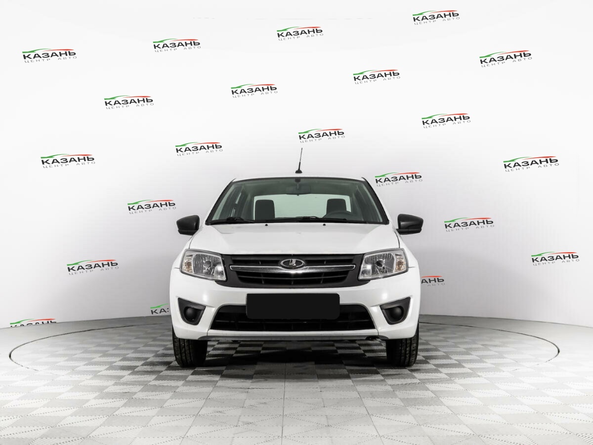 Лада (ВАЗ) Гранта б/у, 2018, Механическая. Фото: #1