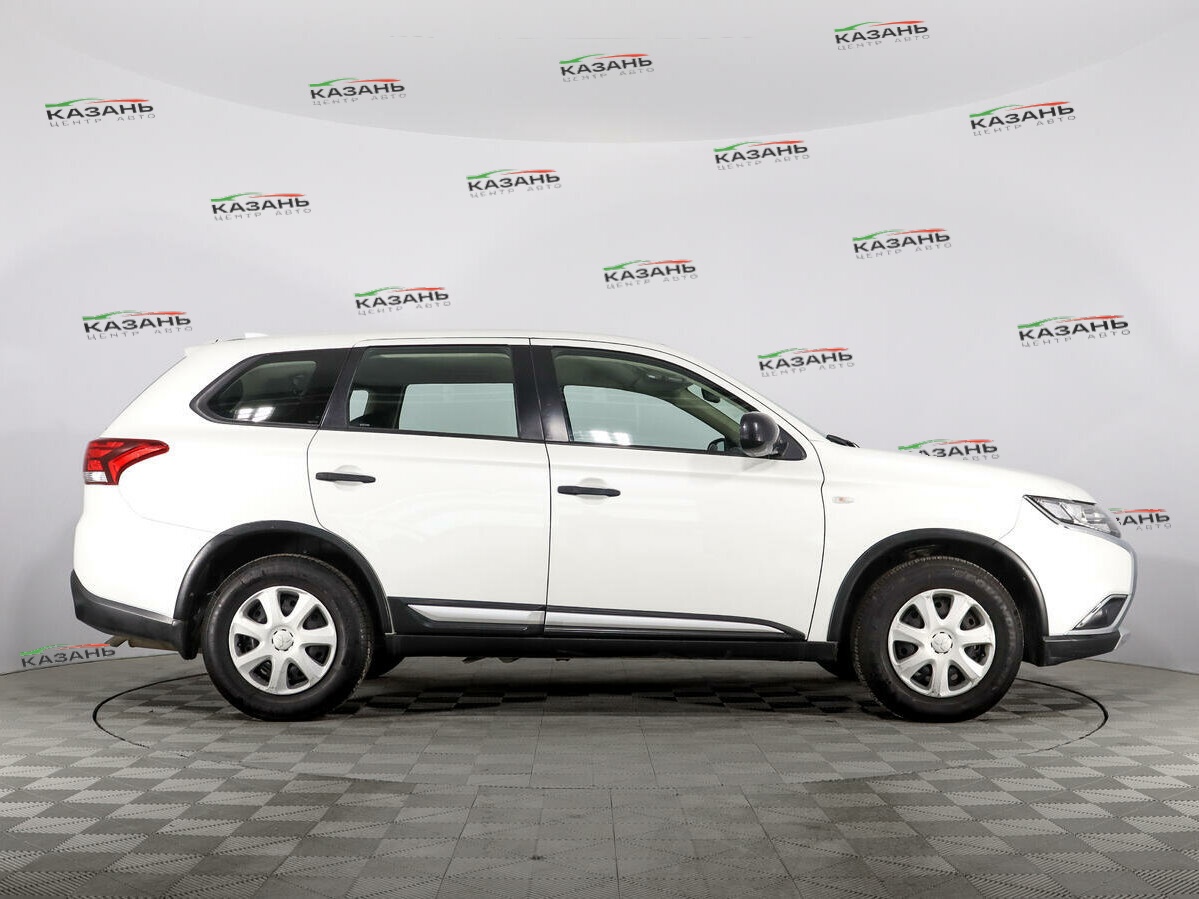 Митсубиши Оутлэндер б/у, 2018, Вариатор. Фото: #3