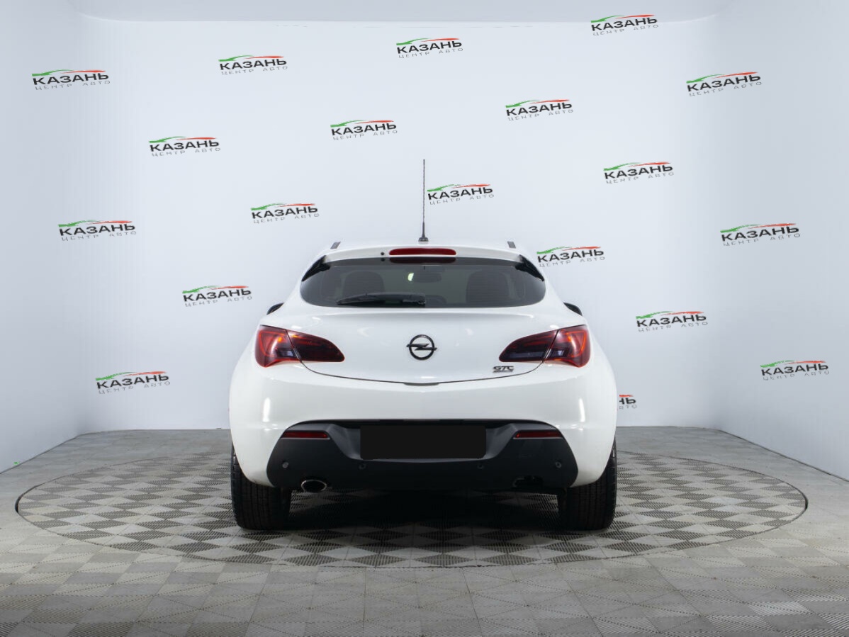 Опель Астра б/у, 2014, Автоматическая. Фото: #5