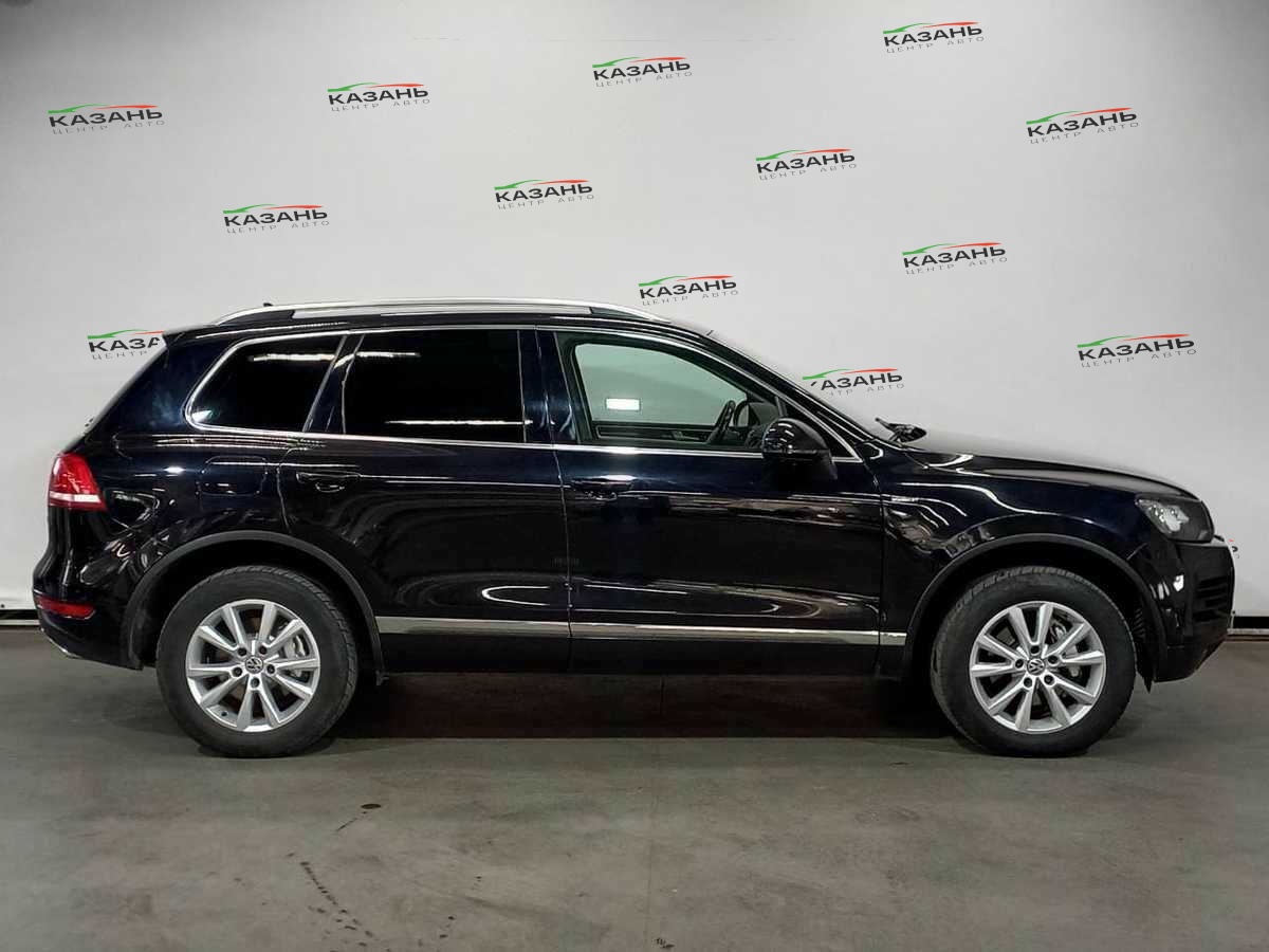 Volkswagen Touareg б/у, 2013, Автоматическая. Фото: #3