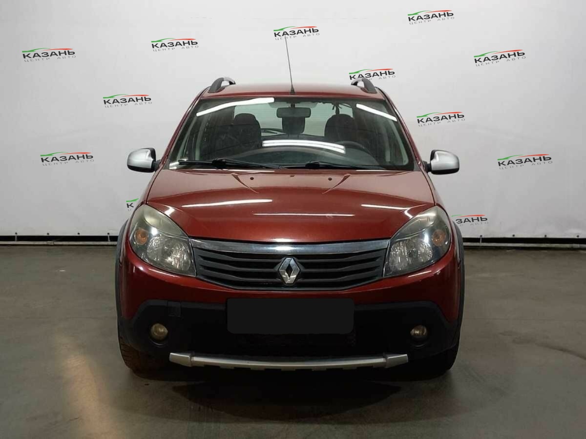 Рено Сандеро б/у, 2012, Механическая. Фото: #1