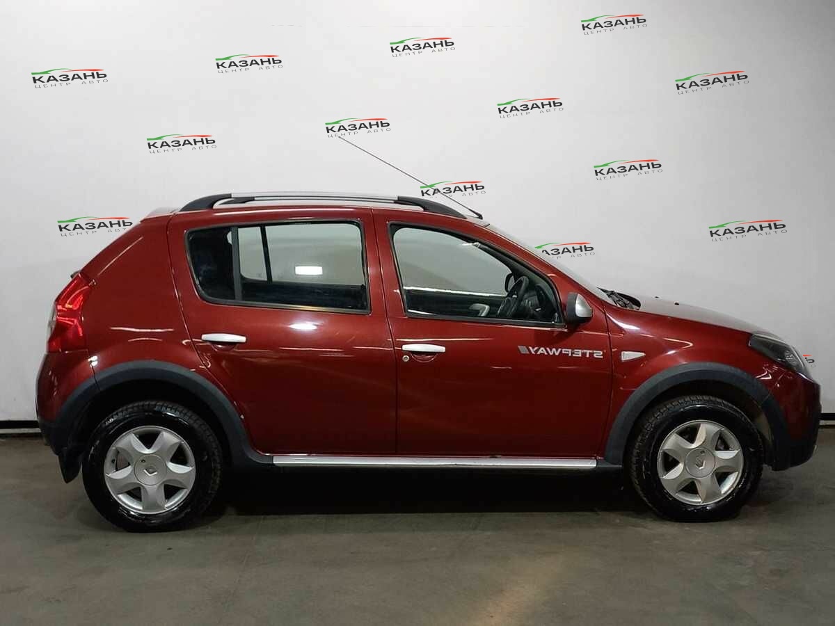 Рено Сандеро б/у, 2012, Механическая. Фото: #3