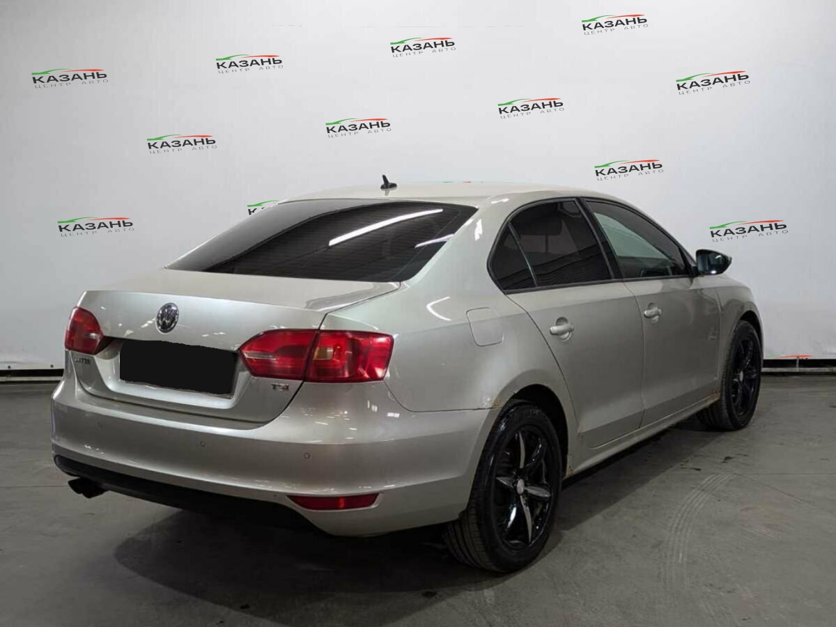 Фольксваген Джетта б/у, 2012, Механическая. Фото: #3