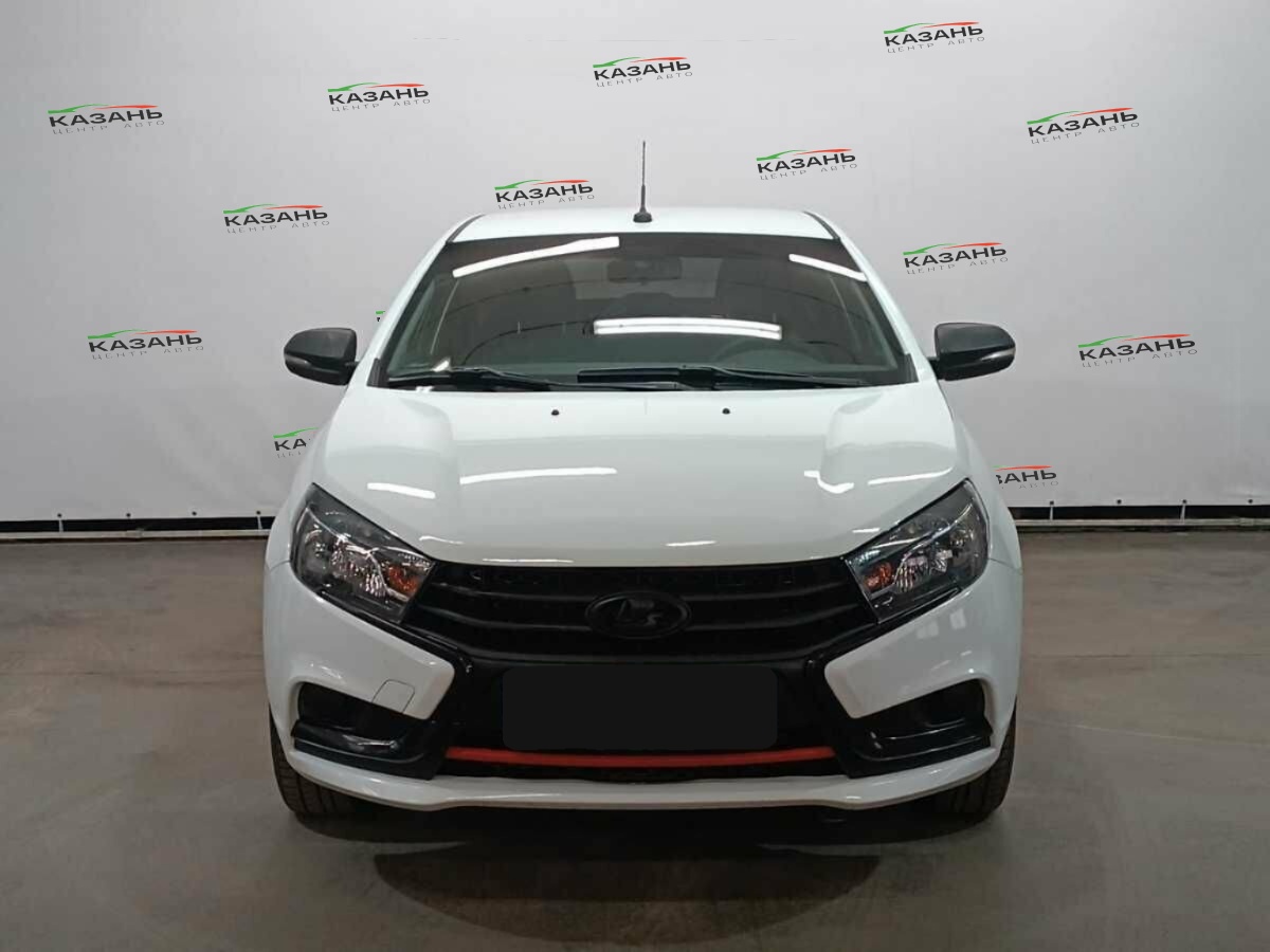 Лада (ВАЗ) Веста б/у, 2016, Механическая. Фото: #1