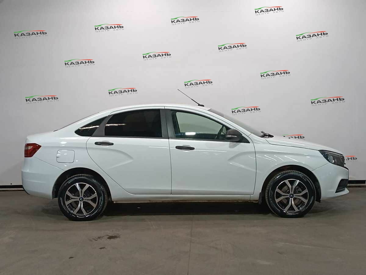 Лада (ВАЗ) Веста б/у, 2016, Механическая. Фото: #3