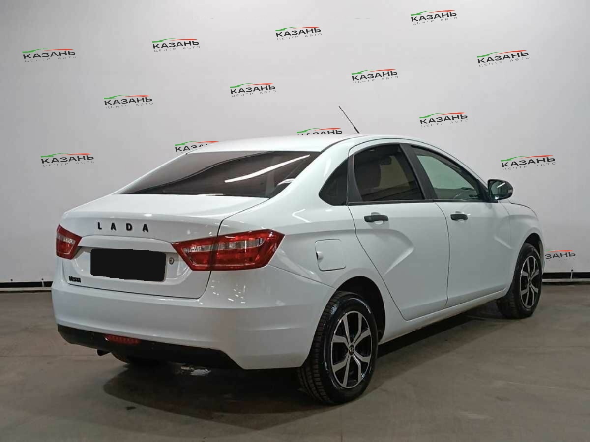 Лада (ВАЗ) Веста б/у, 2016, Механическая. Фото: #4