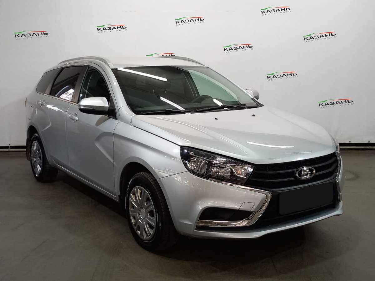 Лада (ВАЗ) Веста б/у, 2021, Механическая. Фото: #2