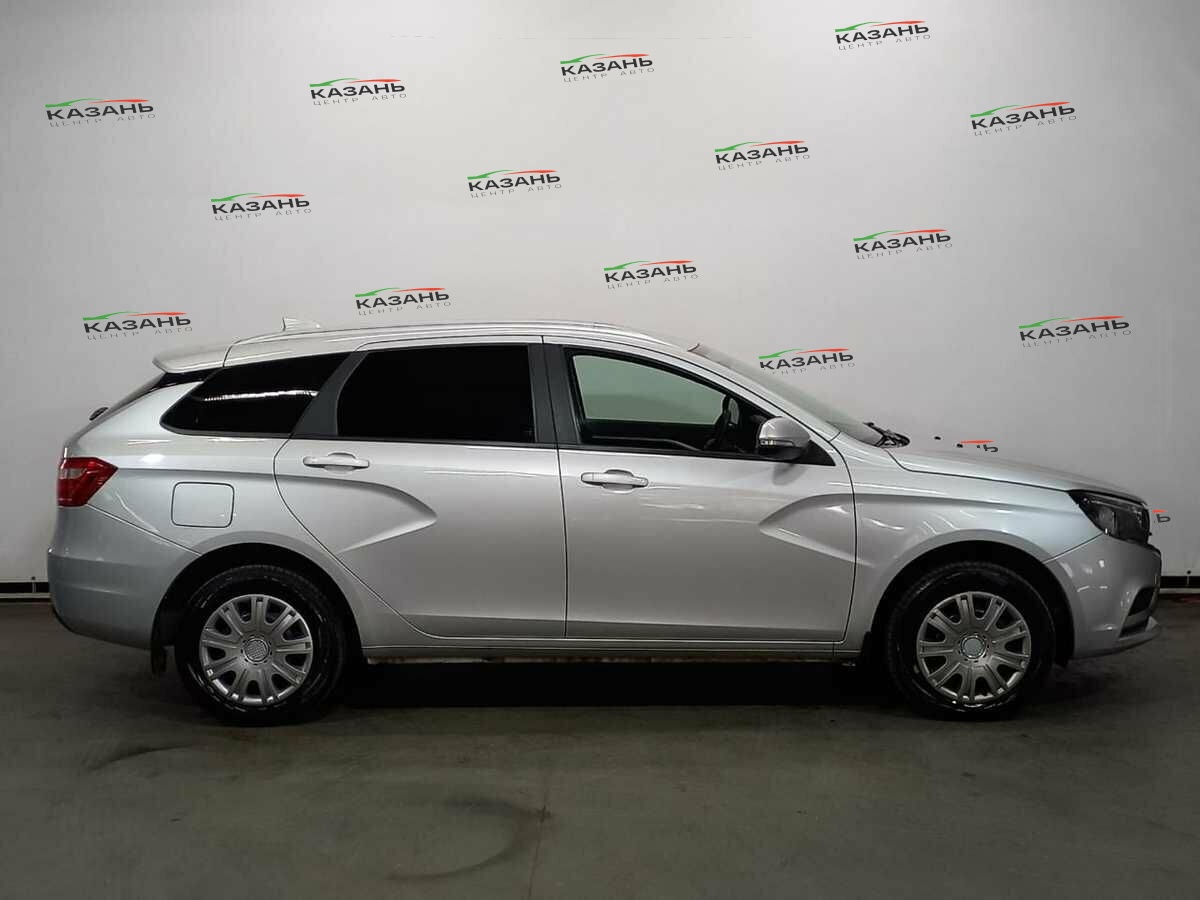 Лада (ВАЗ) Веста б/у, 2021, Механическая. Фото: #3