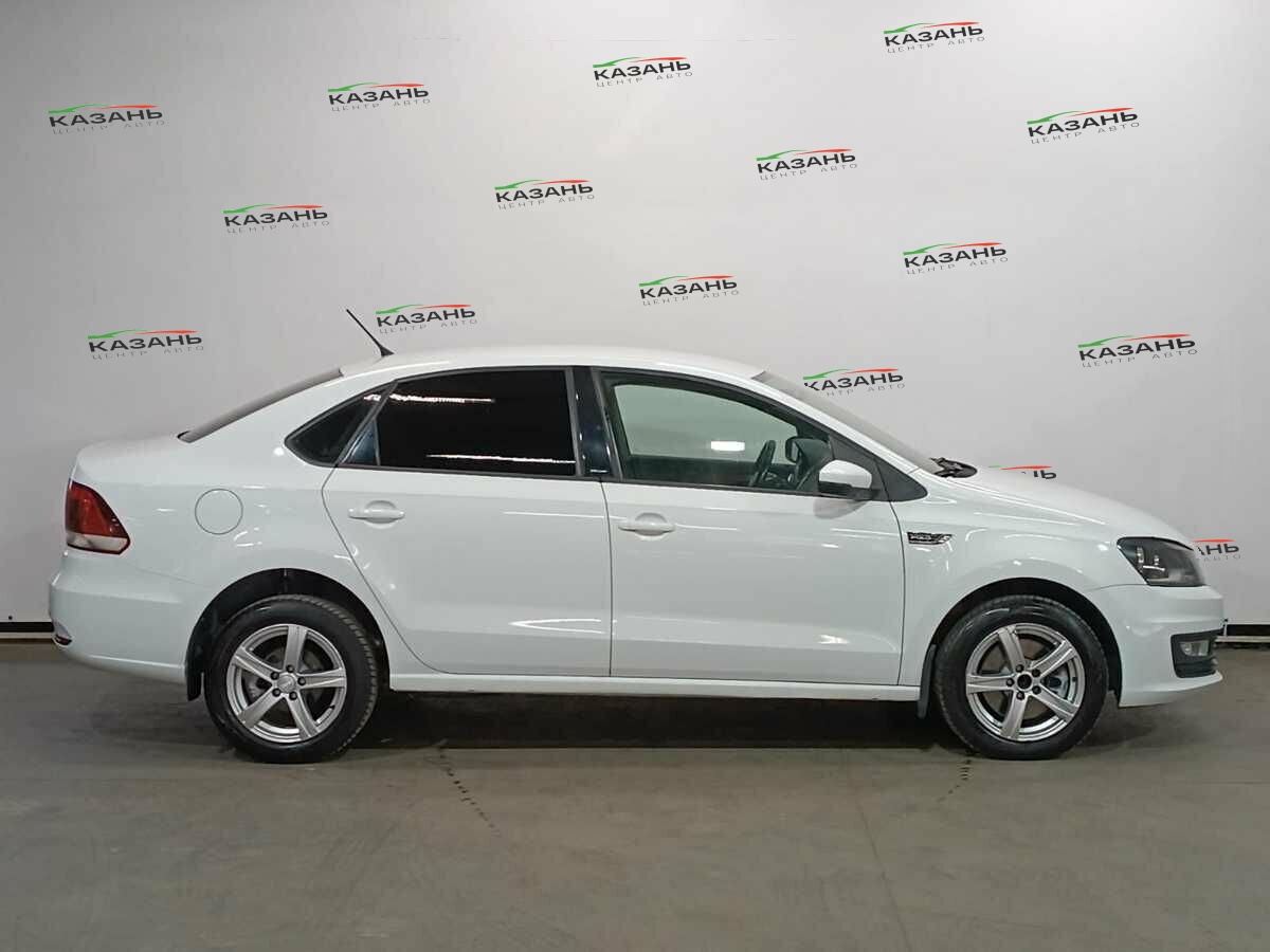 Фольксваген Поло б/у, 2016, Механическая. Фото: #4