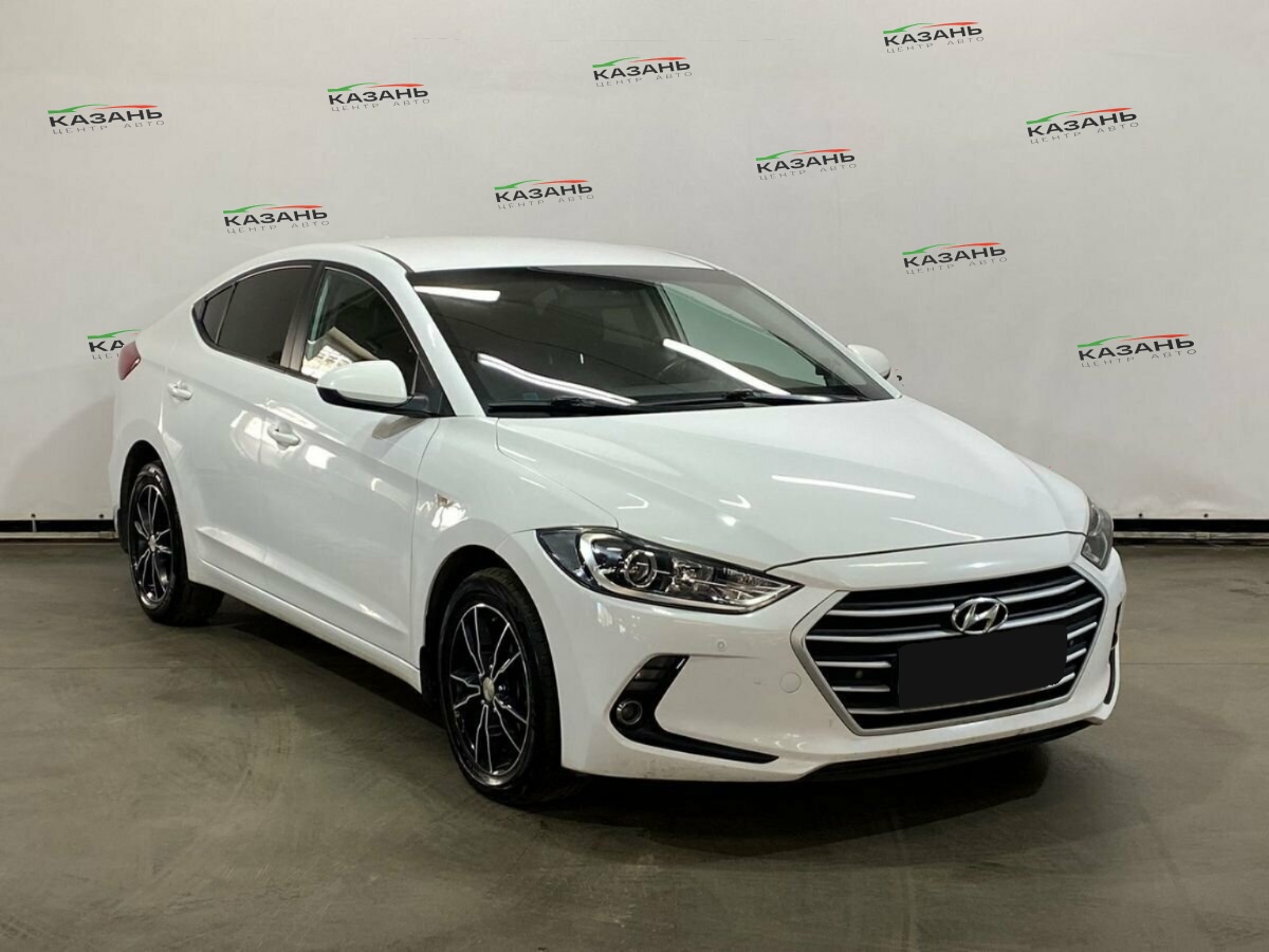 Хендай Елантра б/у, 2017, Автоматическая. Фото: #2