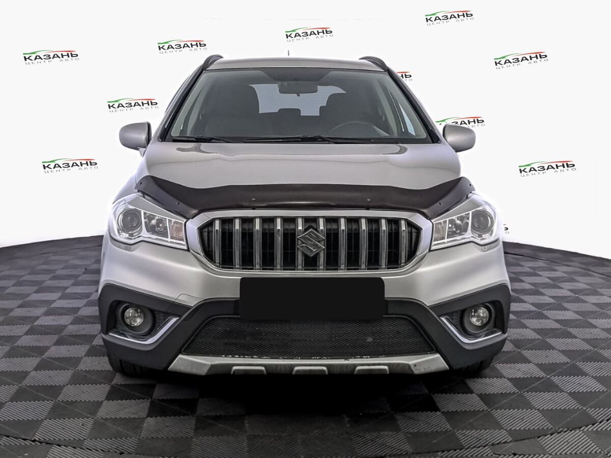 Сузуки С-Икс4 б/у, 2018, Механическая. Фото: #1