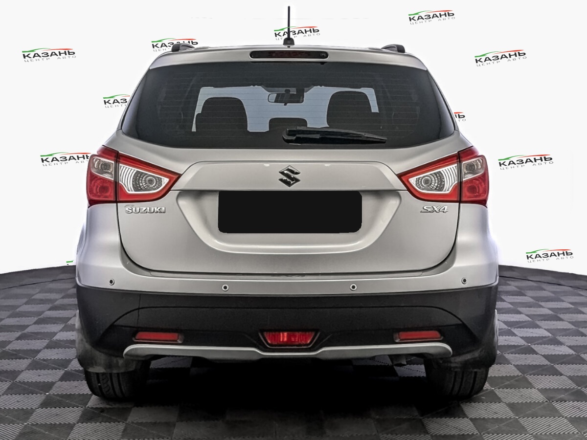 Сузуки С-Икс4 б/у, 2018, Механическая. Фото: #5