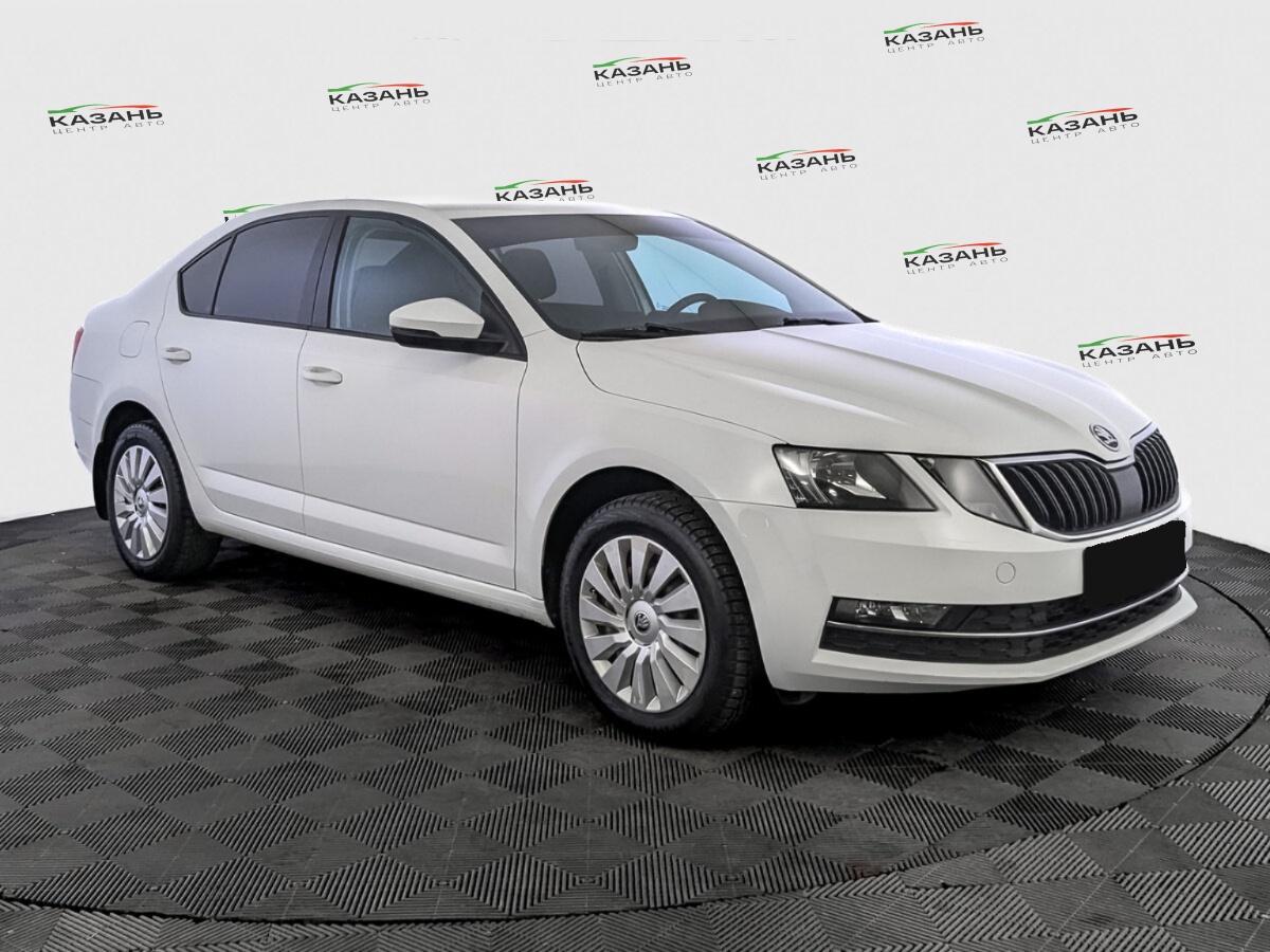 Шкода Октавия б/у, 2019, Механическая. Фото: #2