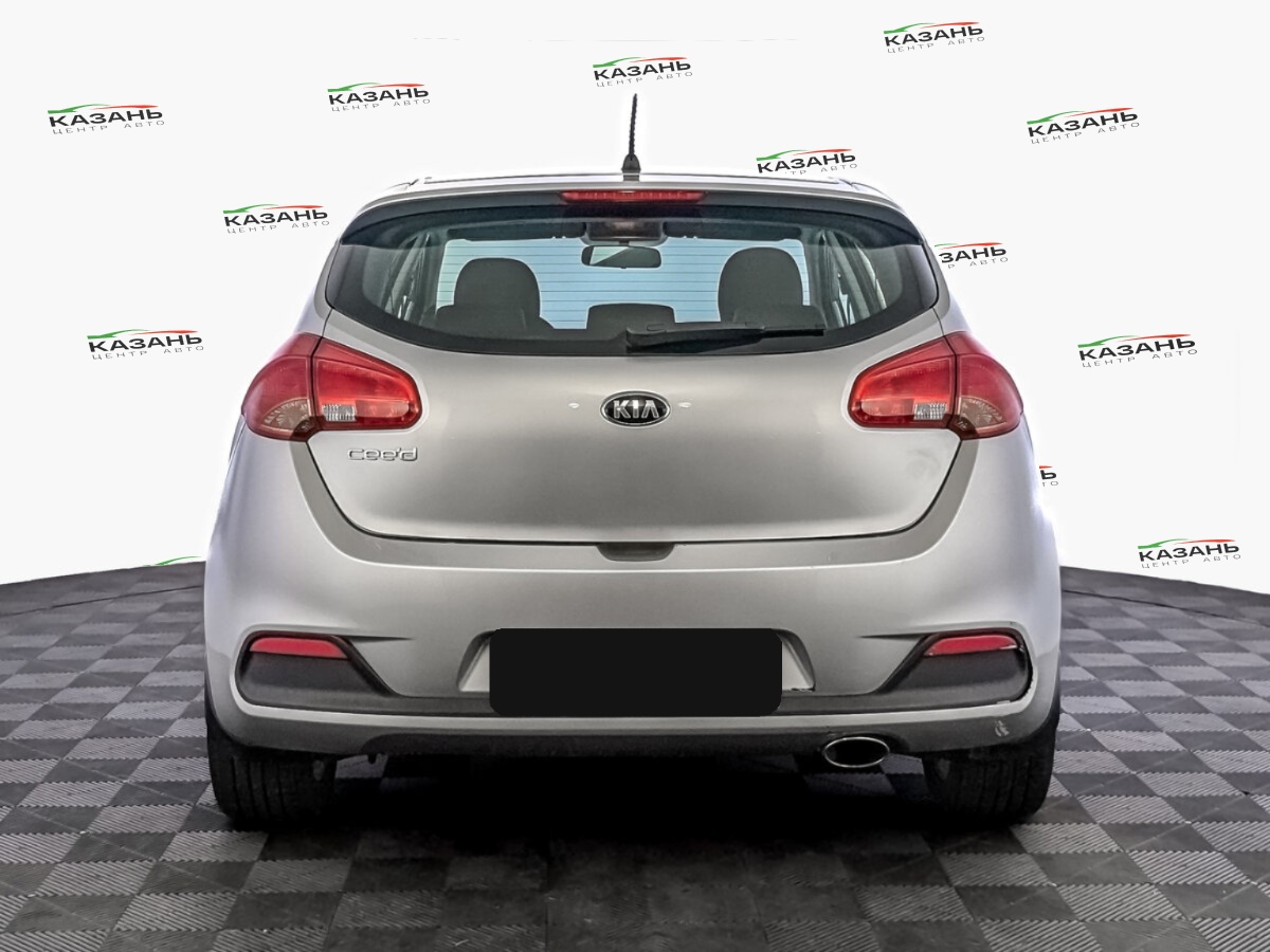 Киа Сид б/у, 2015, Механическая. Фото: #5