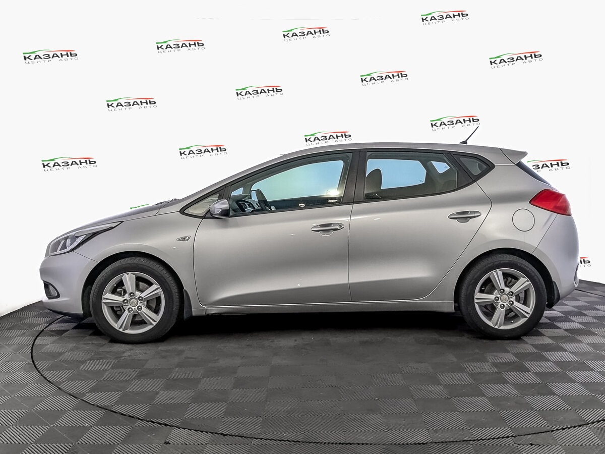 Киа Сид б/у, 2015, Механическая. Фото: #7