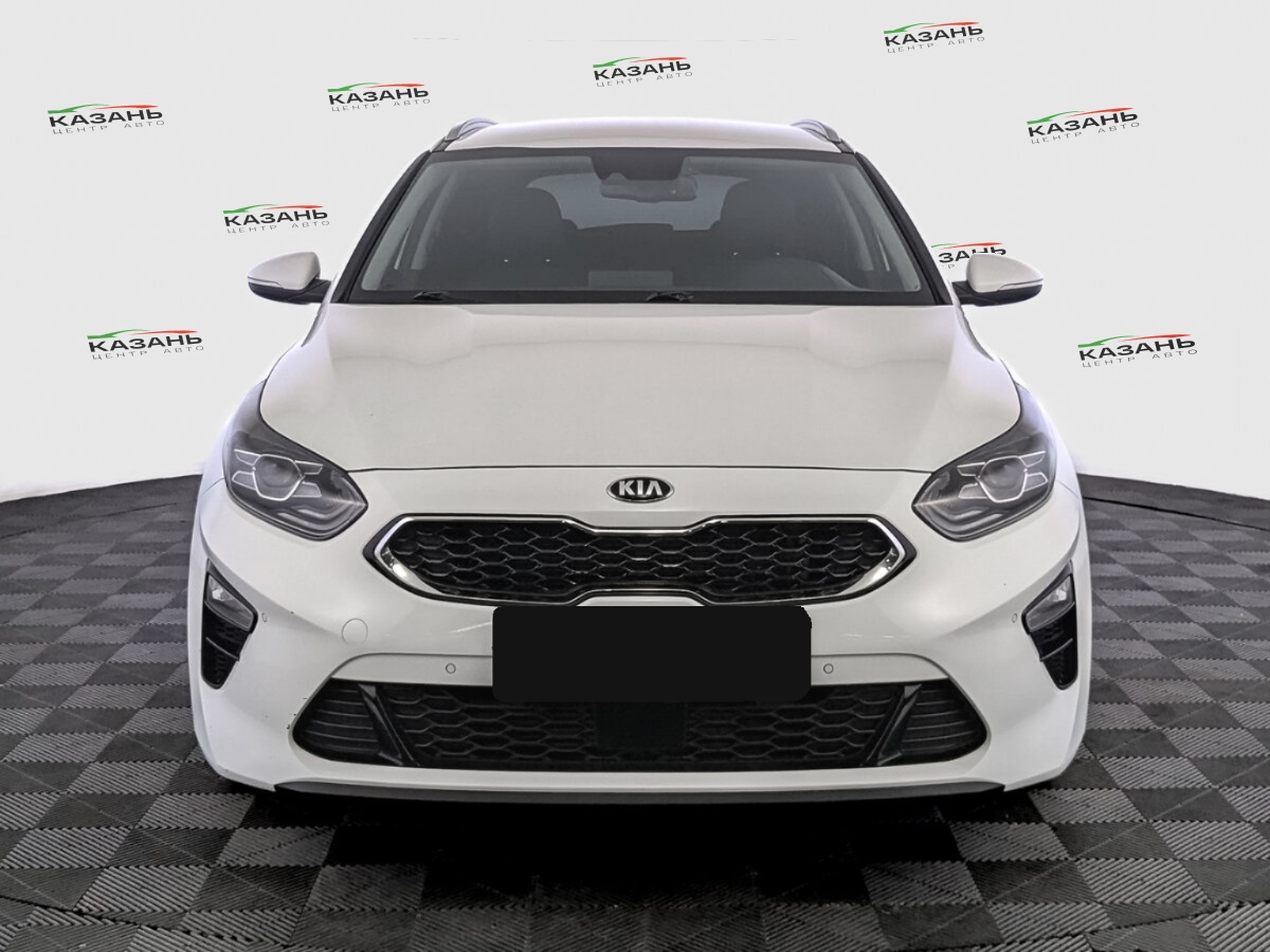 Киа Сид б/у, 2019, Роботизированная. Фото: #1