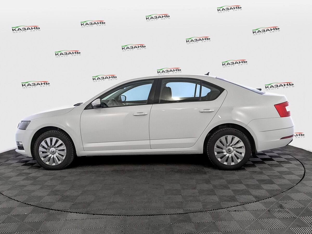 Шкода Октавия б/у, 2020, Роботизированная. Фото: #7
