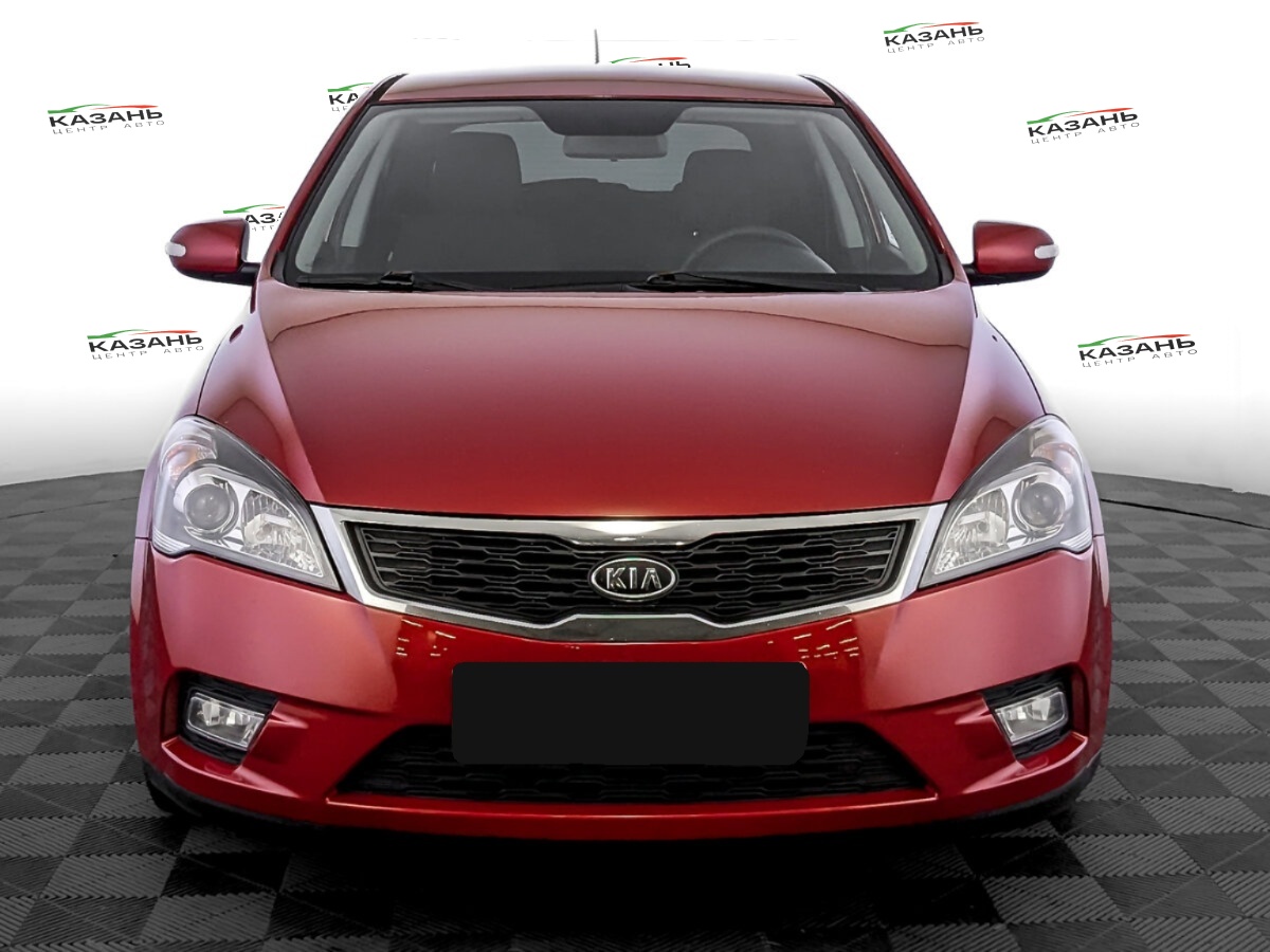 Киа Сид б/у, 2012, Автоматическая. Фото: #1