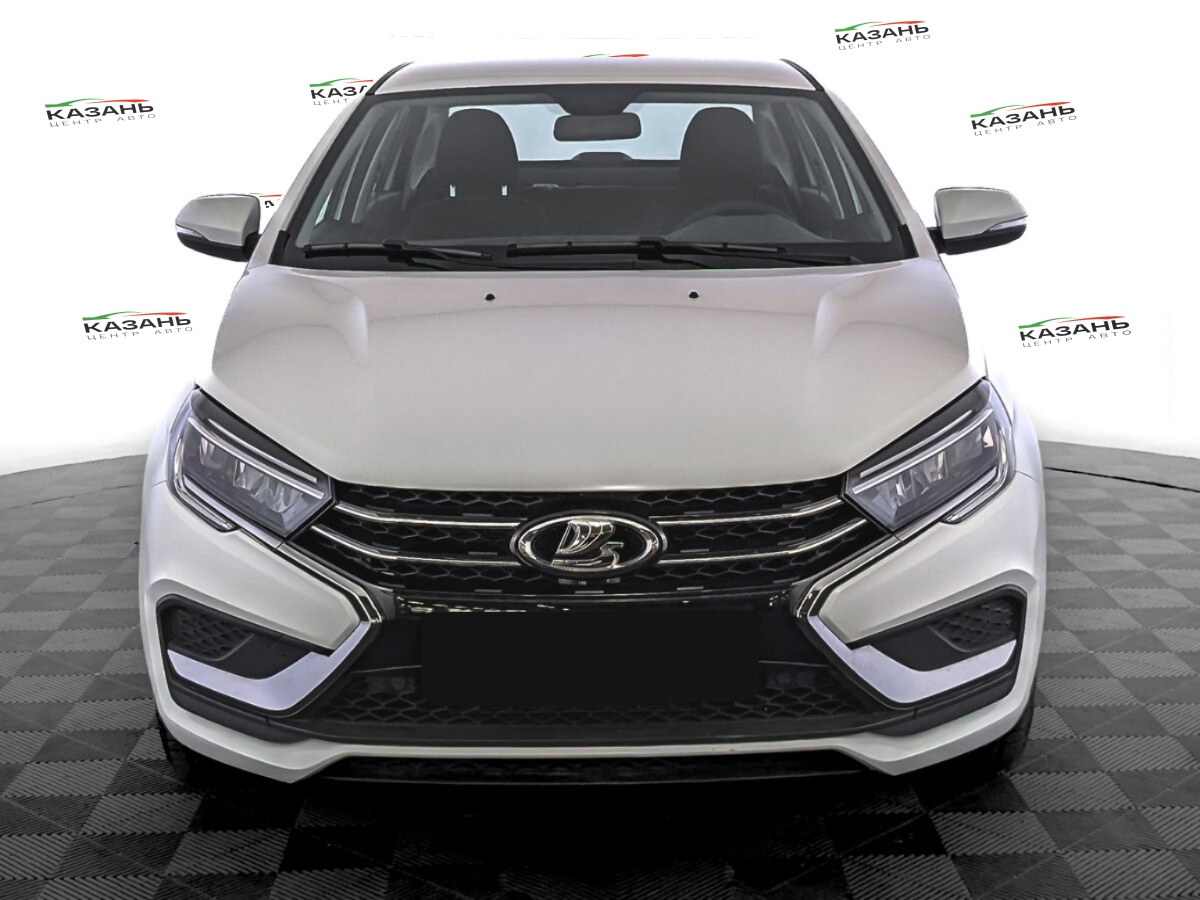 Лада (ВАЗ) Веста б/у, 2023, Механическая. Фото: #1