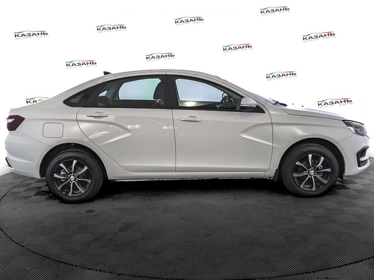 Лада (ВАЗ) Веста б/у, 2023, Механическая. Фото: #3