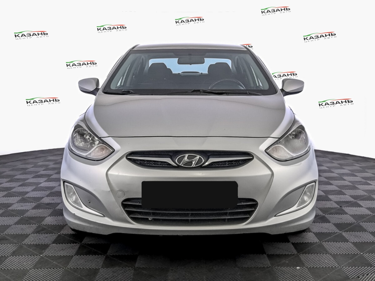 Хендай Солярис б/у, 2012, Автоматическая. Фото: #1