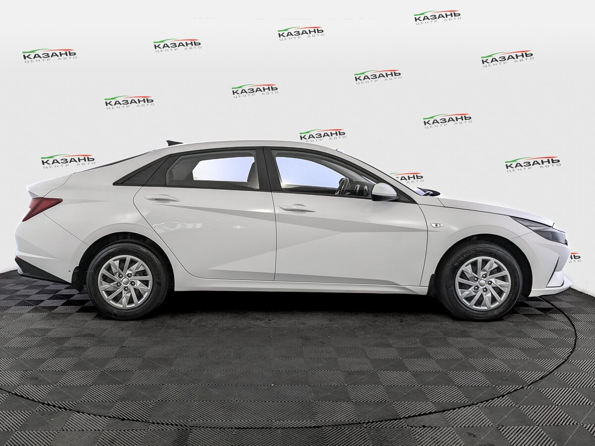 Хендай Елантра б/у, 2022, Автоматическая. Фото: #3