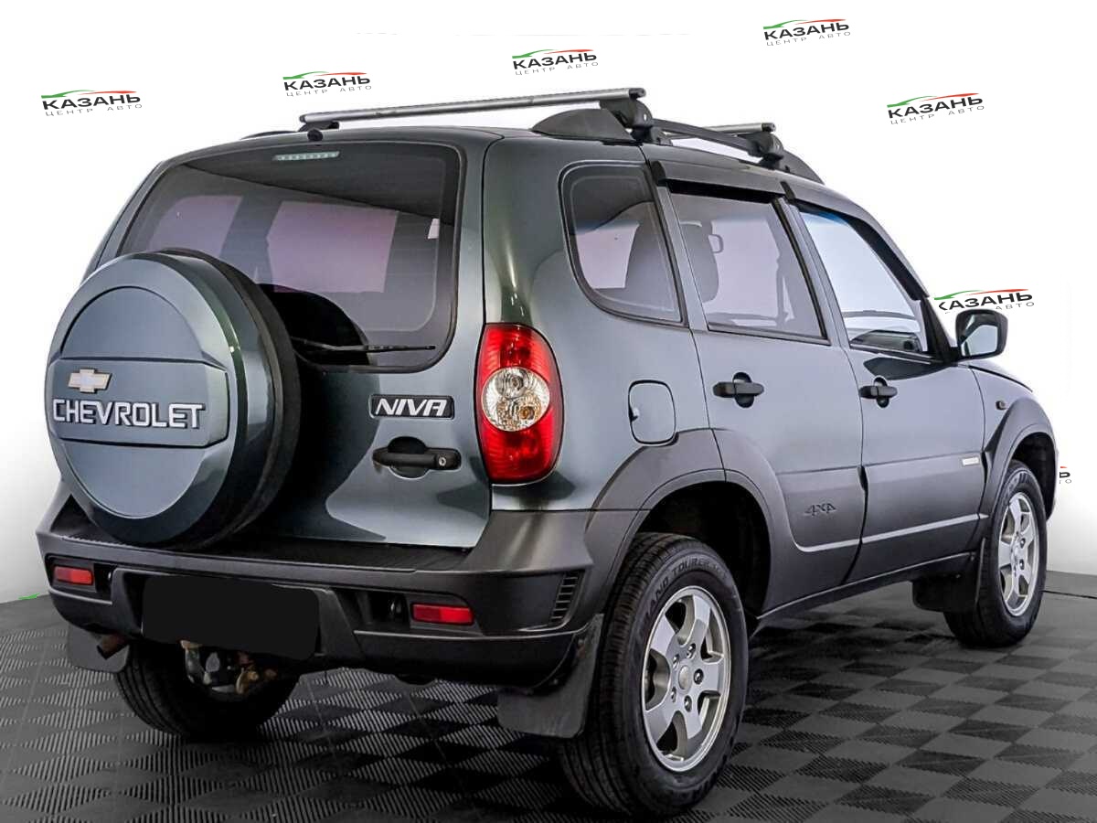 Chevrolet Niva б/у, 2017, Механическая. Фото: #4