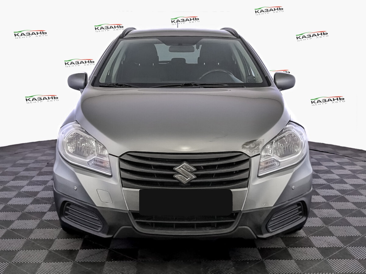 Сузуки С-Икс4 б/у, 2014, Механическая. Фото: #1