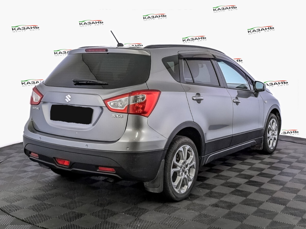 Сузуки С-Икс4 б/у, 2014, Механическая. Фото: #4