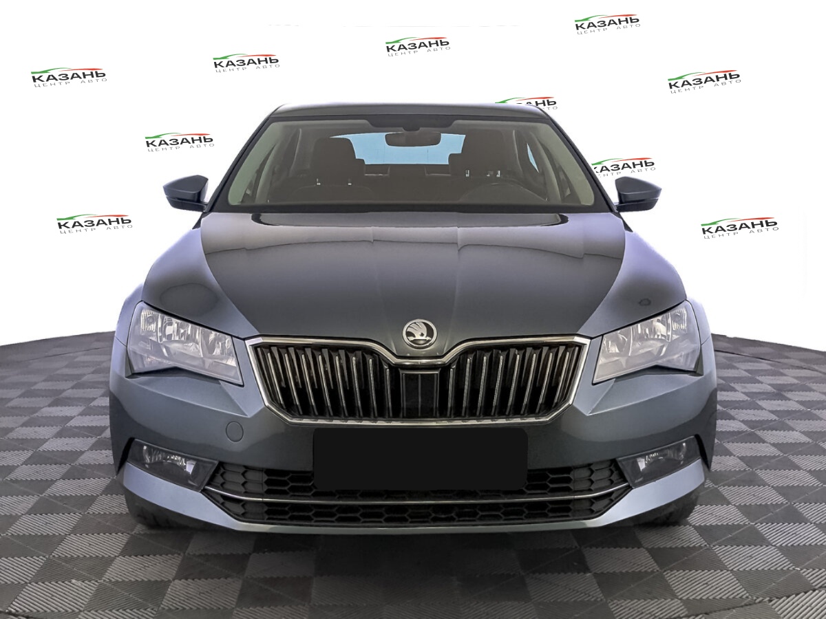 Шкода Суперб б/у, 2019, Роботизированная. Фото: #1