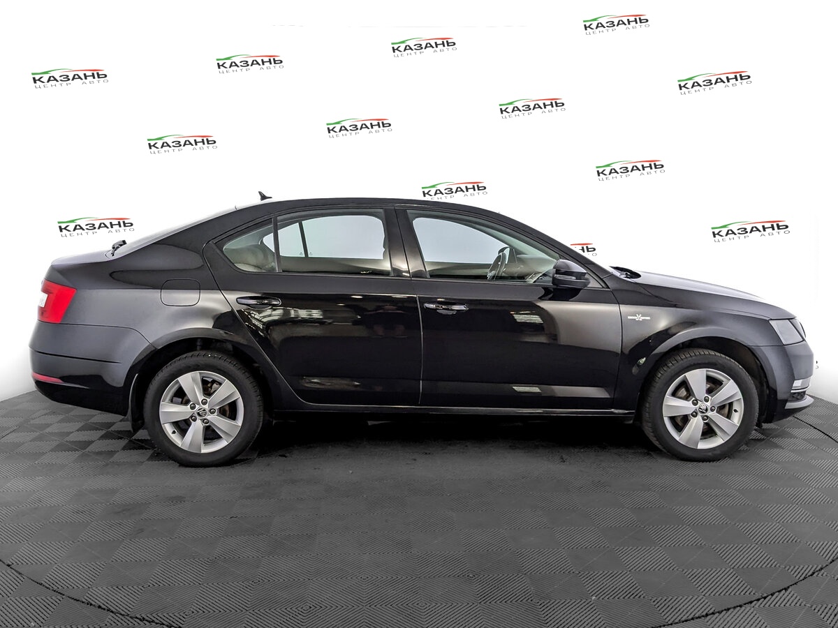 Шкода Октавия б/у, 2019, Роботизированная. Фото: #3