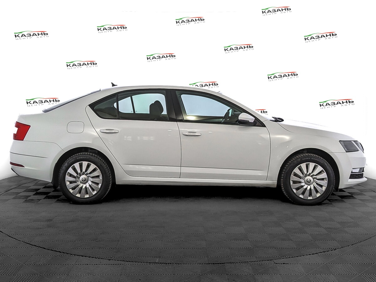 Шкода Октавия б/у, 2017, Механическая. Фото: #3