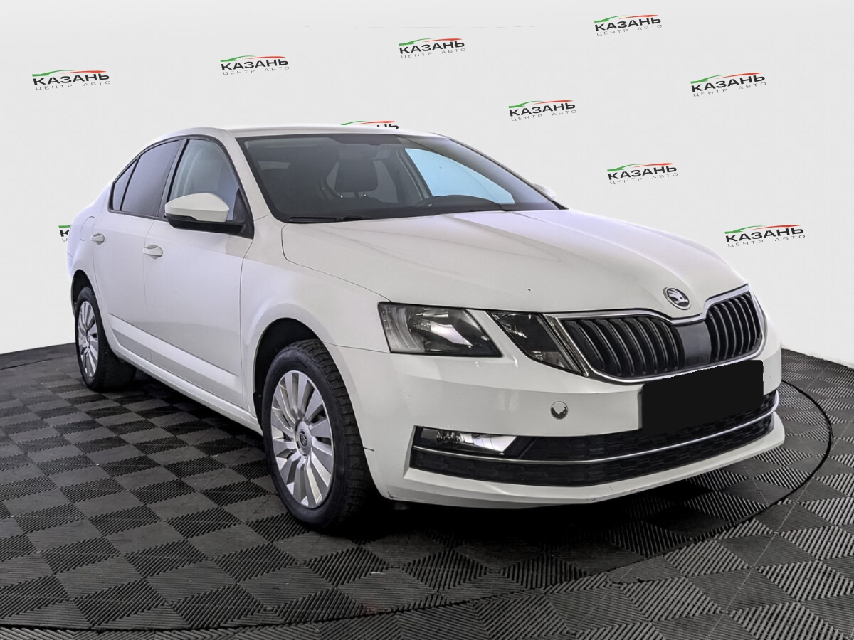 Шкода Октавия б/у, 2017, Механическая. Фото: #2