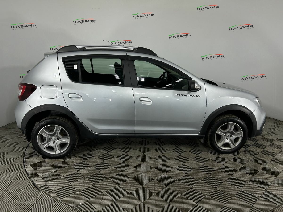 Рено Сандеро б/у, 2021, Механическая. Фото: #3