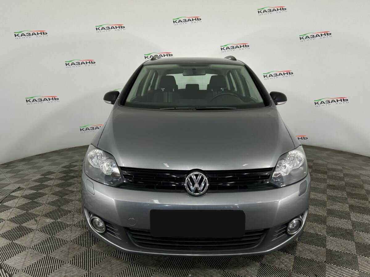 Volkswagen Golf Plus б/у, 2012, Механическая. Фото: #1