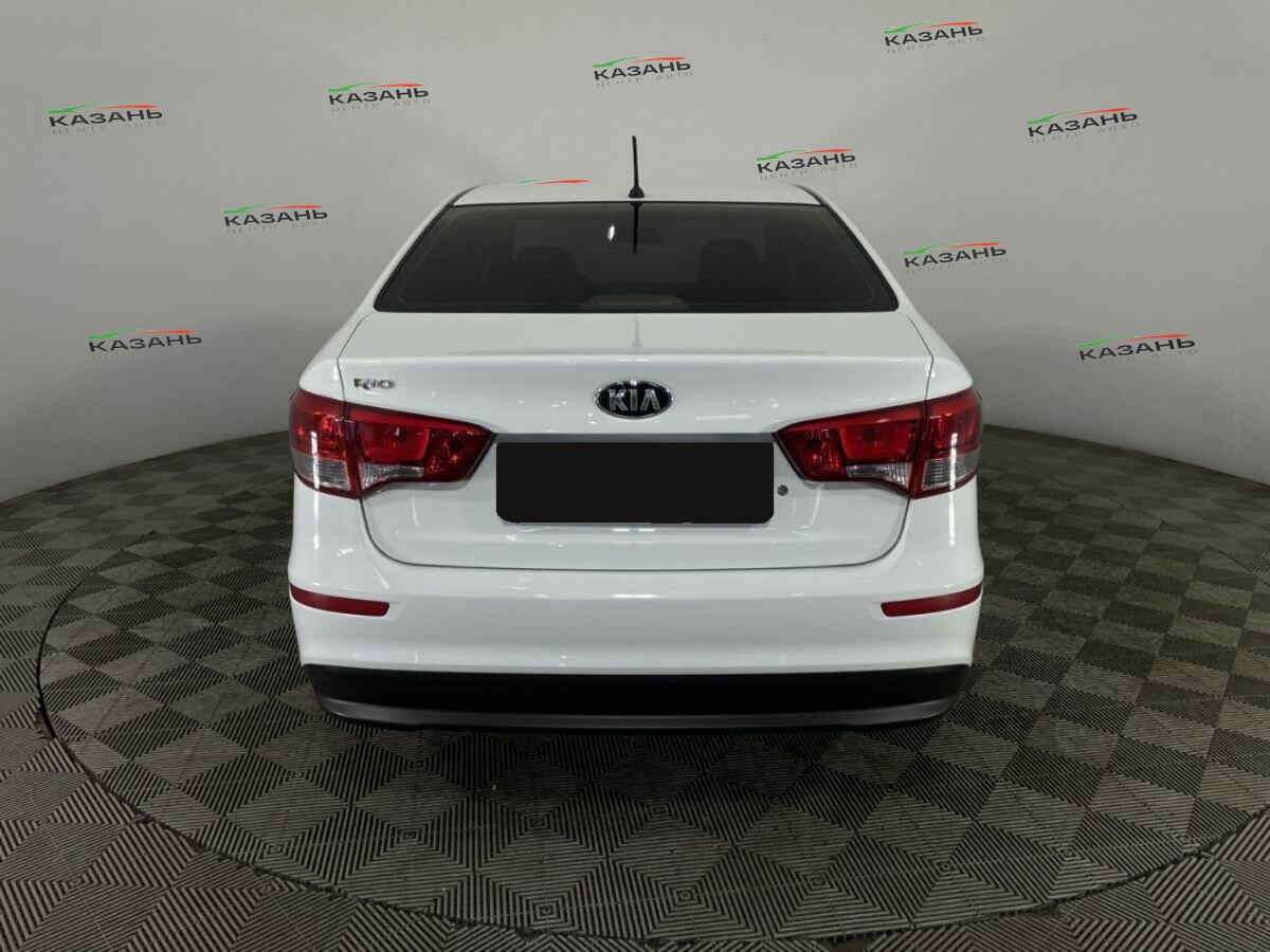 Киа Рио б/у, 2016, Автоматическая. Фото: #1